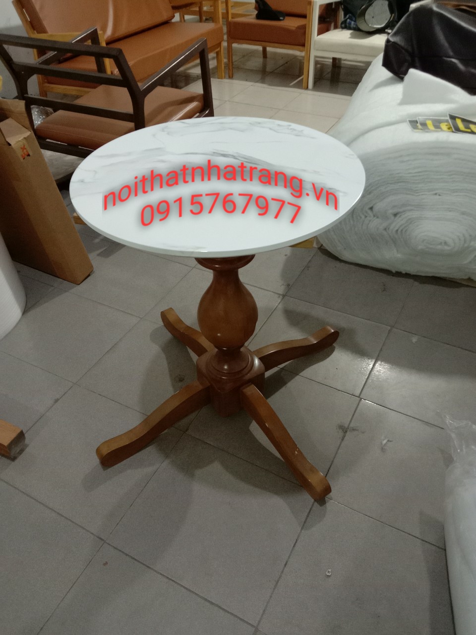 Bàn tròn